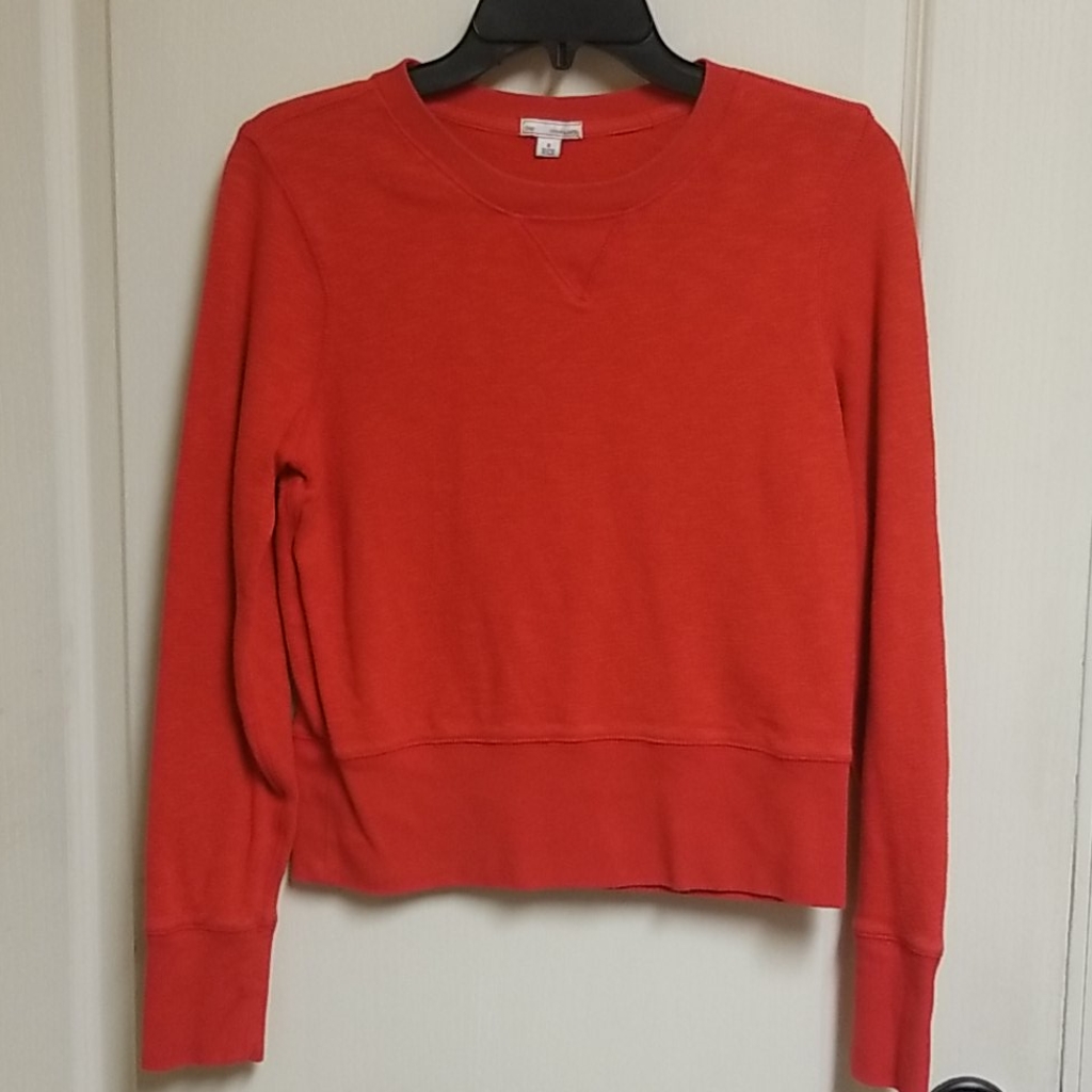 Gap Tee Medium